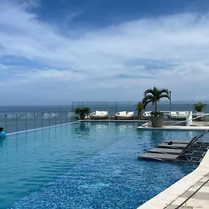 elegante-apartamento-en-frente-a-la-playa.cartagena-hotels.org/